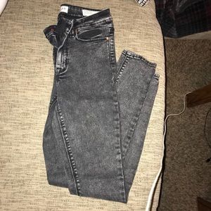 Acid Wash High Waisted Jeans